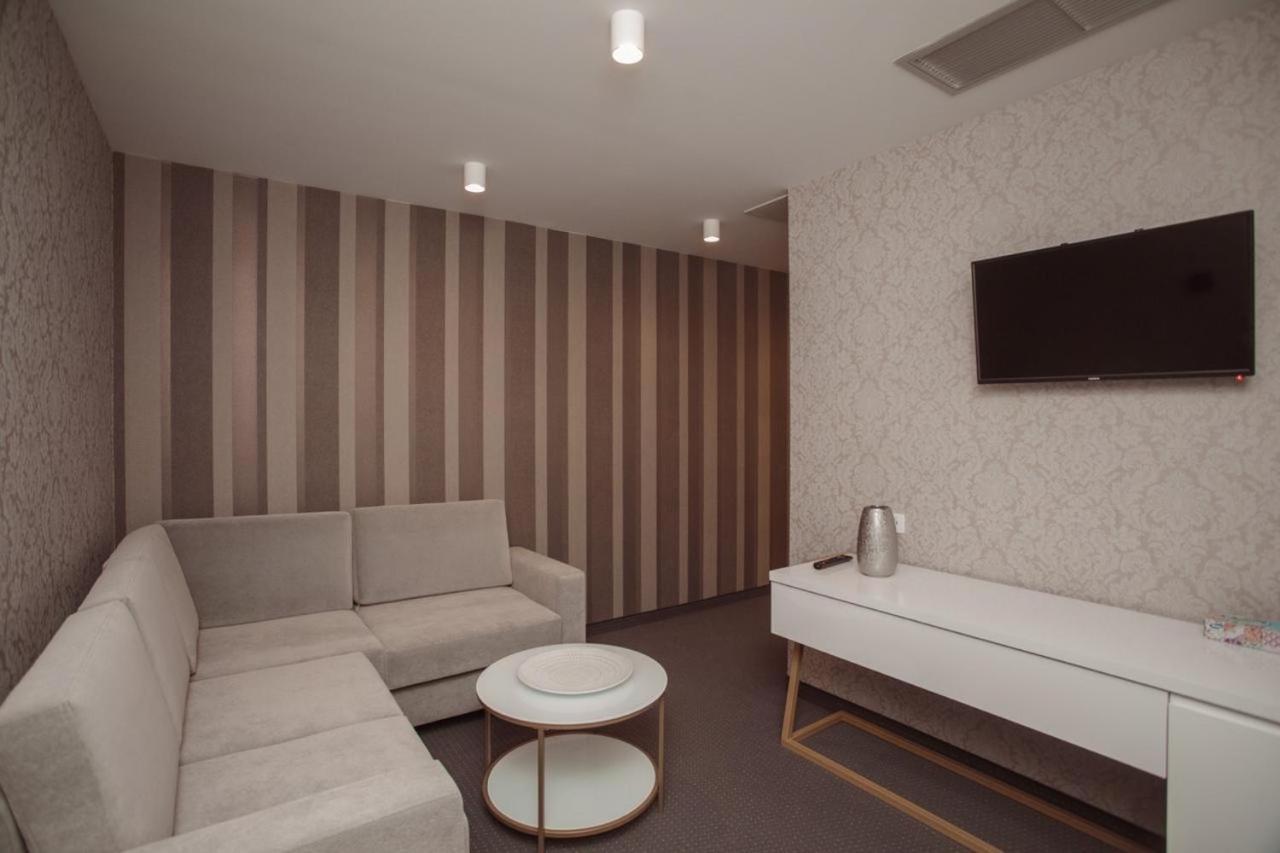 Hotel Chicago شكودر المظهر الخارجي الصورة