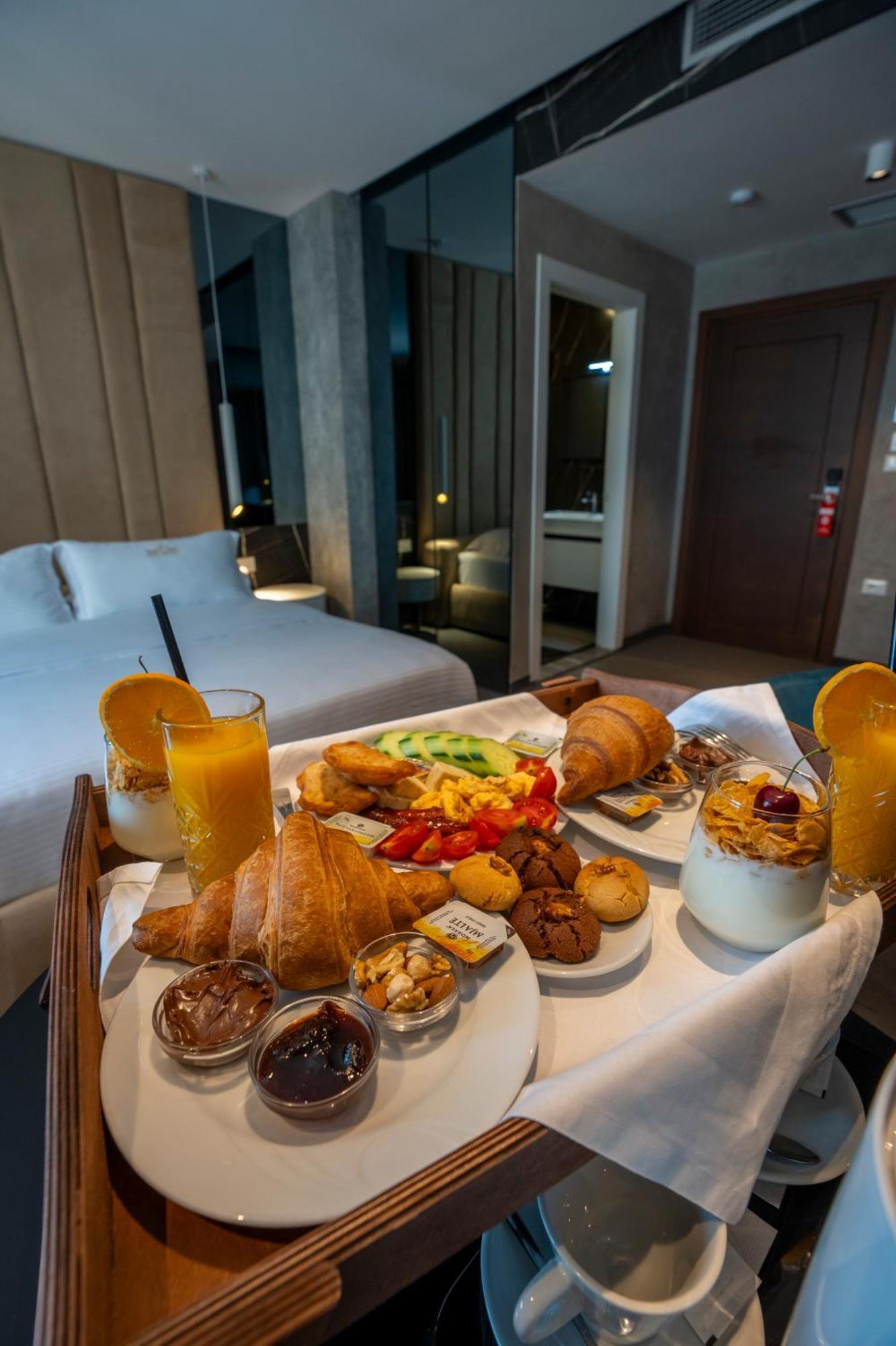 Hotel Chicago شكودر المظهر الخارجي الصورة